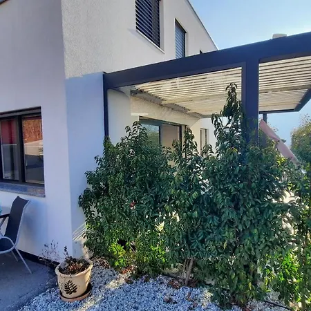 Petit Pre بيت ضيافة Saint-Léonard